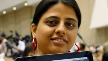 india presento su nueva version de la tableta mas barata india presento su nueva version de la tableta mas barata