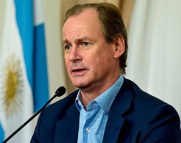 Entre Ríos: El gobernador Bordet continúa internado