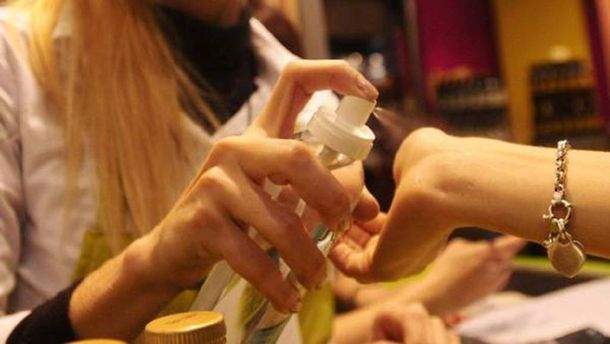 Gran invento: crean un aerosol para no tener que bañarse