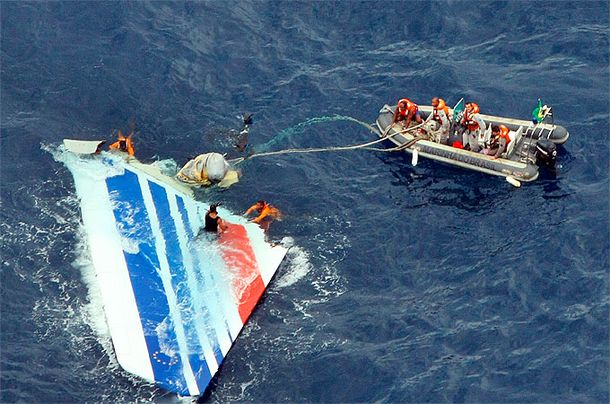 Revelan que el avión de Air France se estrelló por error de los pilotos