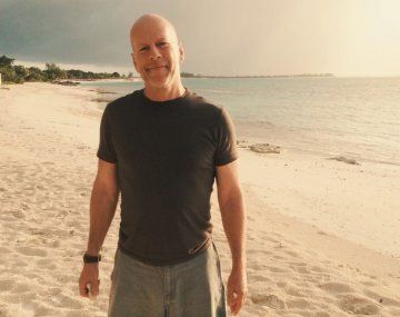 Bruce Willis reapareció en redes sociales con una conmovedora foto familiar