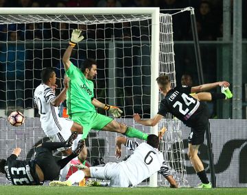 Juventus se descuidó sobre el final y Atalanta le ahogó la victoria