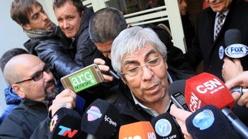 moyano presento un amparo para que haya elecciones en afa moyano presento un amparo para que haya elecciones en afa