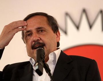 Alfonsín se quejó de las maniobras de Massa para cooptar radicales