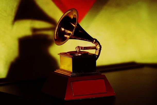 Todos los nominados a los Premios Grammy Latinos