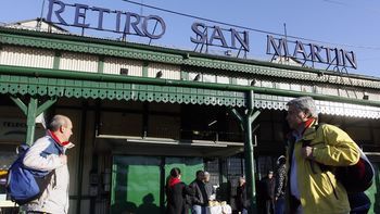 sorpresivo paro en las lineas san martin y belgrano sur sorpresivo paro en las lineas san martin y belgrano sur