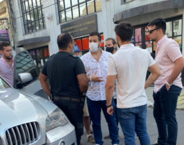 Cayeron borrachos de una camioneta