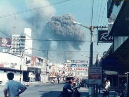 Menem tenía que ir a juicio el 24 de febrero por la explosión de Río Tercero