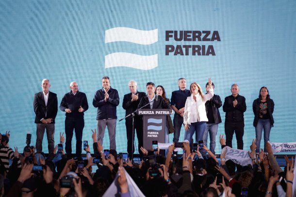 Axel Kicillof a Javier Milei: 6 de cada 10 argentinos han dicho que no están de acuerdo con el modelo Axel Kicillof a Javier Milei: 6 de cada 10 argentinos han dicho que no están de acuerdo con el modelo