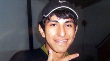 el secretario de dd.hh. visito a la familia de luciano arruga el secretario de dd.hh. visito a la familia de luciano arruga