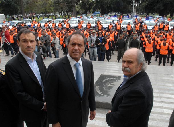 Scioli negó cambios: Granados está haciendo un gran trabajo
