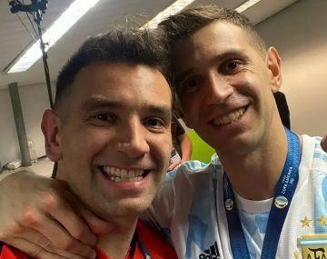 Alejandro Martínez y su hermano Dibu Martínez&nbsp;