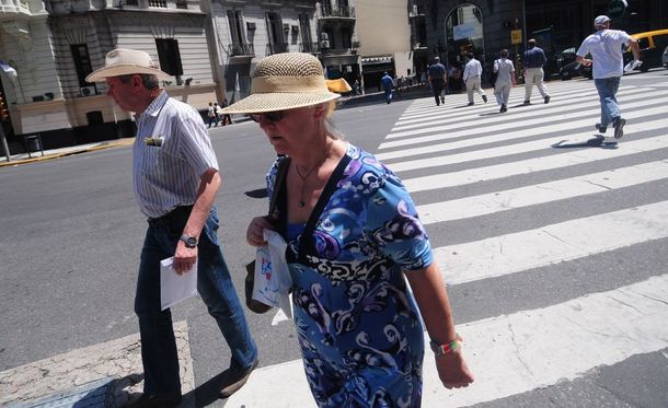 Se prevé otro día de calor y el jueves llegarían las lluvias