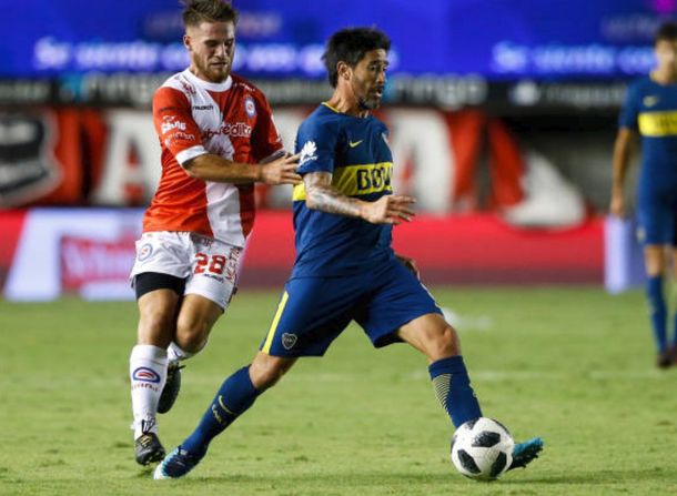 Pablo Pérez volvió a jugar y fue amonestado