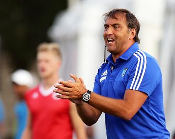 Emotivo: el DT de los Leones dedicó la medalla a su sobrino enfermo