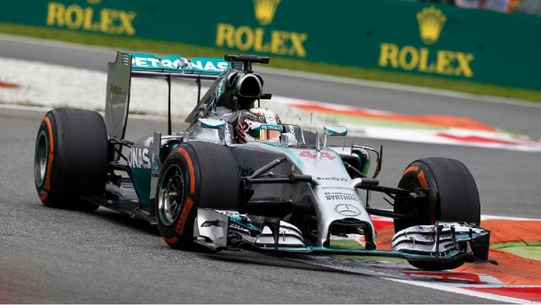 Hamilton ganó en Monza, a pesar de las investigaciones por fallas en el auto