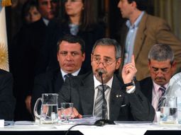 Jaime_aerolineas260808 telam