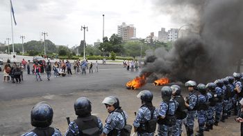 la plata: los que hicieron esto van a quedar detenidos, adelanto el intendente garro la plata: los que hicieron esto van a quedar detenidos, adelanto el intendente garro