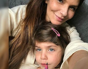 Holman y su hija de cuatro años, Bibi, están bajo arresto en Dubai desde el 13 de julio