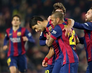 El Barcelona dejó la crisis atrás y aplastó al Elche