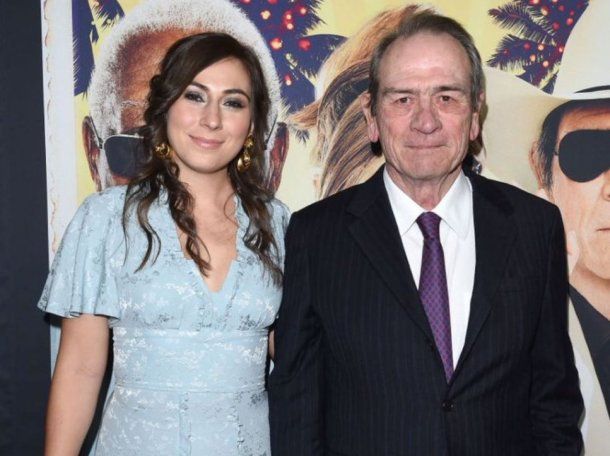 Encontraron muerta en un hotel a Victoria Jones, hija de Tommy Lee Jones