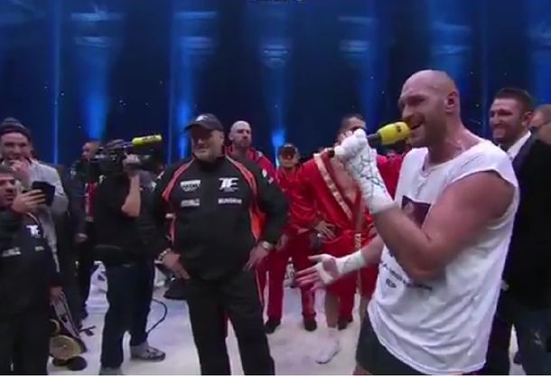 Boxeo: Flamante campeón del mundo de los pesados y cantante