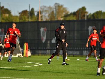 Con una sorpresa, Chacho Coudet confirmó el equipo para su primer Superclásico