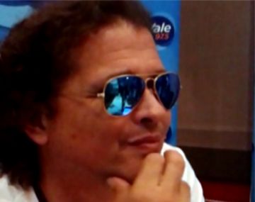 Carlos Vives visitó Vale 97.5 y  se declaró fanático de León Gieco