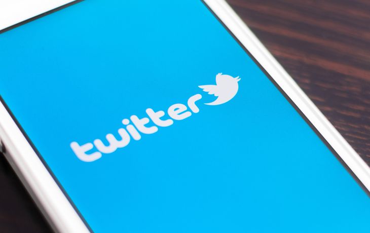 Inédito: condenan a una mujer a hacer trabajo comunitario por injuriar vía Twitter