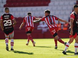 barracas central le gano 3-2 a instituto y se ilusiona con los cuartos de final barracas central le gano 3-2 a instituto y se ilusiona con los cuartos de final