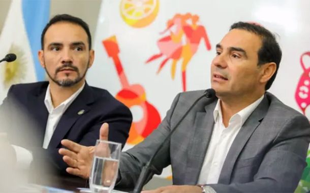 El actual gobernador Gustavo Valdés (der.) impulsa la candidatura de su hermano Juan Pablo (izq.). El actual gobernador Gustavo Valdés (der.) impulsa la candidatura de su hermano Juan Pablo (izq.).