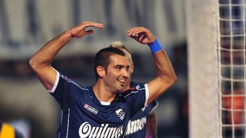 quilmes derroto a racing y hundio a independiente quilmes derroto a racing y hundio a independiente