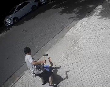 Habló el hijo del hombre atacado con un hacha: El agresor está obsesionado con mi familia