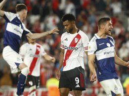 oscar cordoba fue tajante sobre borja en river: es insostenible que siga... oscar cordoba fue tajante sobre borja en river: es insostenible que siga...