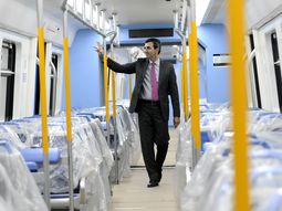 randazzo confirmo que desde hoy el estado se hara cargo del servicio de trenes de cargas y pasajeros randazzo confirmo que desde hoy el estado se hara cargo del servicio de trenes de cargas y pasajeros
