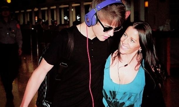 La madre de Justin Bieber reveló que quiso abortarlo