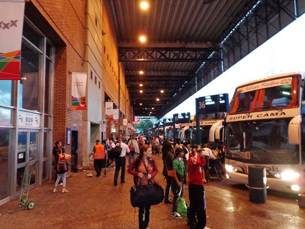 La Terminal Tres Cruces registró un incremento de 12% interanual en el inicio del fin de semana largo.