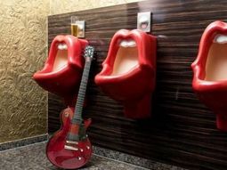 Mingitorios Rolling Stones