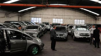 el gobierno nego que el impuesto interno afecto los precios en los autos de lujo el gobierno nego que el impuesto interno afecto los precios en los autos de lujo