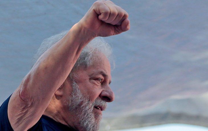 Lula no descarta enfrentar a Bolsonaro en 2022: Solo tendré 77 años, un pibe