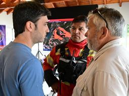 nacho torres informo que los incendios en chubut estan contenidos en un 85%: esperan lluvias nacho torres informo que los incendios en chubut estan contenidos en un 85%: esperan lluvias