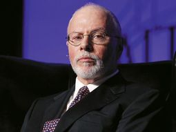 Paul Singer, titular de NML Paul Singer, titular de NML