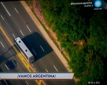Así llegaba el micro de Argentina para jugar la final ante Chile