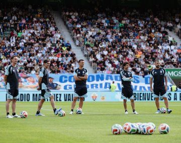Los posibles 11 de Scaloni para el amistoso ante Angola en Luanda