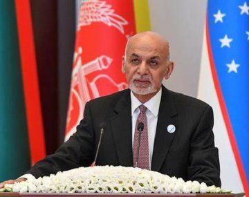 El presidente depuesto dijo que huyó para evitar un derramamiento de sangre