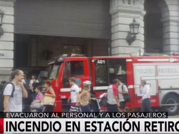 Incendio en Retiro: evacuaron a pasajeros y personal de la estación