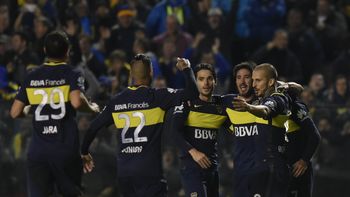 Boca festeja el triunfo ante Independiente que lo dejó a un paso del título Boca festeja el triunfo ante Independiente que lo dejó a un paso del título