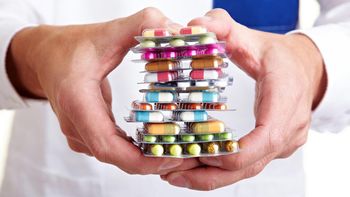 laboratorios nacionales acuerdan baja de precios de medicamentos laboratorios nacionales acuerdan baja de precios de medicamentos