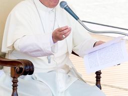 el papa francisco perdonara los pecados a traves de twitter el papa francisco perdonara los pecados a traves de twitter