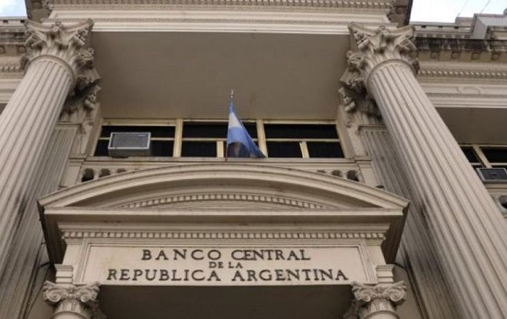 El Banco Central ya usó la mitad del dinero que giró el FMI en abril